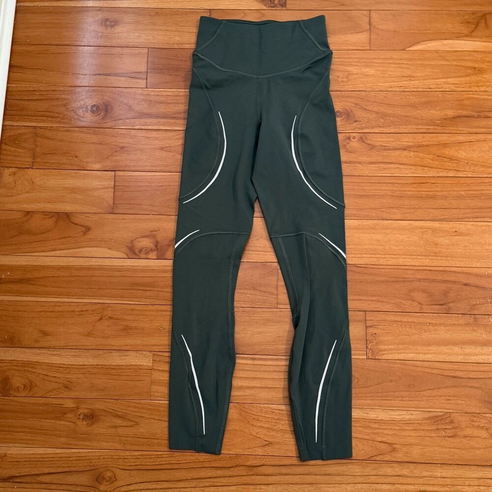 Lululemon Base Pace High-Rise Reflective Tight 25" Smoked Spruce Size 0 - Picture 4 of 8